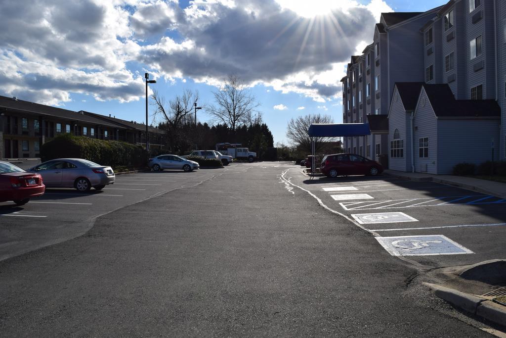 Microtel Inn & Suites By Wyndham Rock Hill/Charlotte Area Εξωτερικό φωτογραφία
